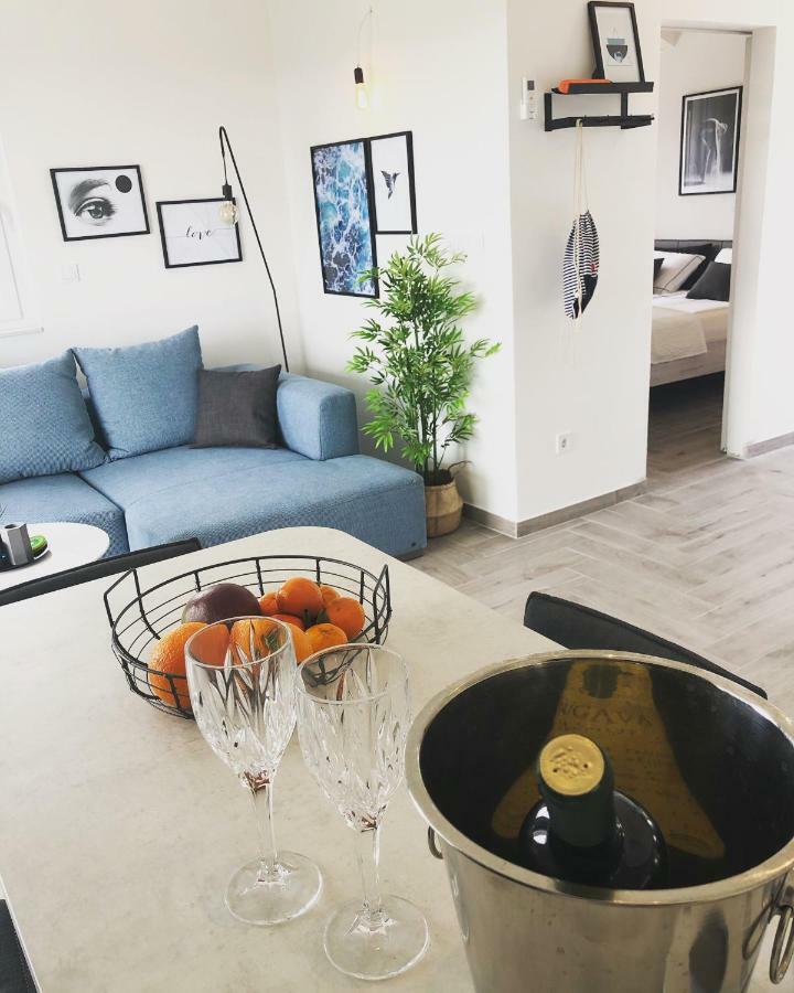 Ellavis Apartments Dış mekan fotoğraf